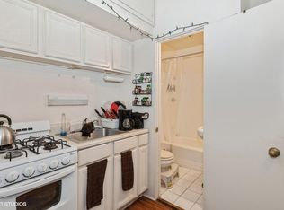 414 S Maple Ave APT 2M, Oak Park, IL 60302