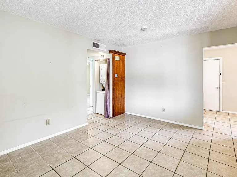 4555 Sun Valley Dr — Photo 21