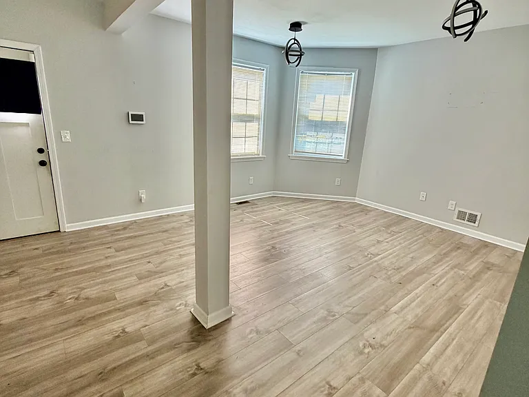 229 N Center St #1 — Photo 6