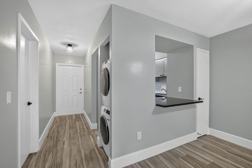 801 Pine Drive #12, photo 8