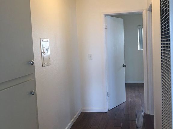 4th image of 58 N Ann St APT 16