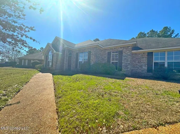 136 Kenzie Dr, Madison, MS 39110