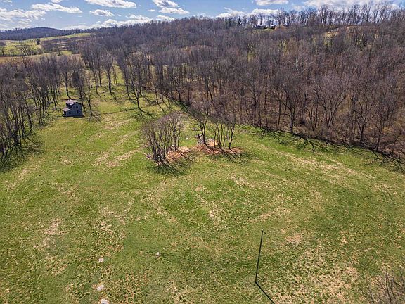 3rd image of Holman Creek Ln