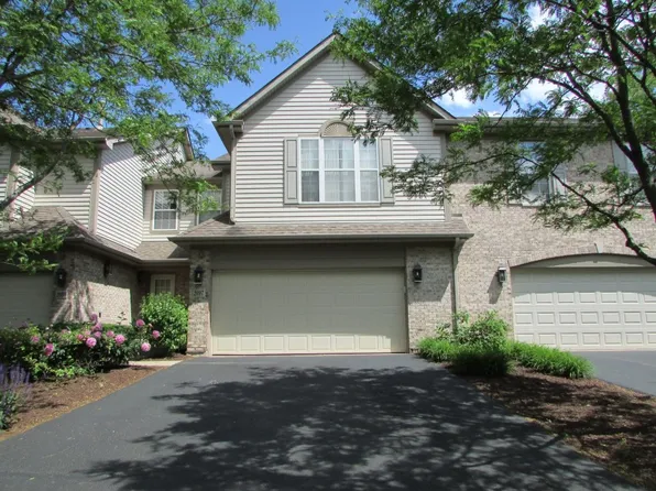 2097 Ivy Ridge Dr, Hoffman Estates, IL 60192