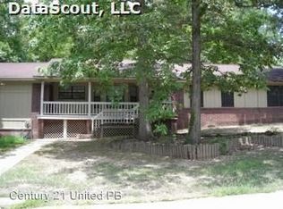 2 Constitution Ave, White Hall, AR 71602