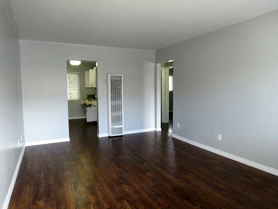 Living room, new floors
