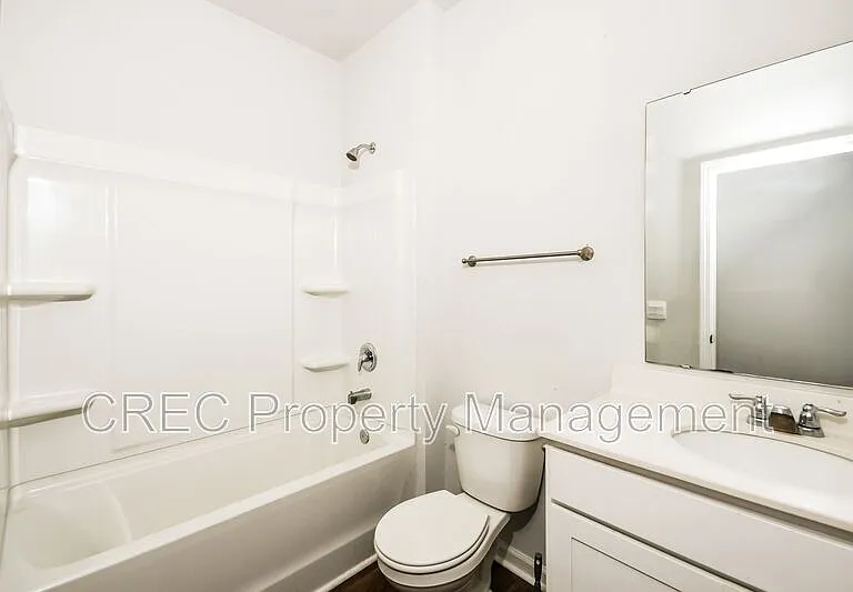 928 Woodside Creek Ln — Photo 13