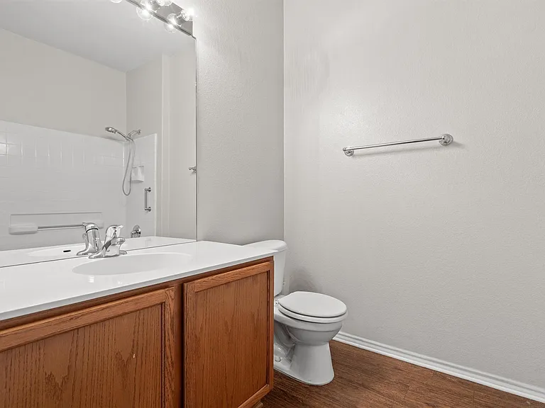 330 Portsmouth Dr — Photo 33
