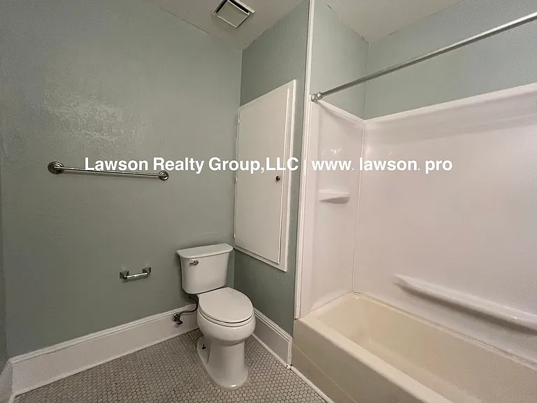 928 2nd St SW — Photo 16