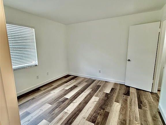 3rd image of 14106 VILLAGE TERRACE DRIVE
