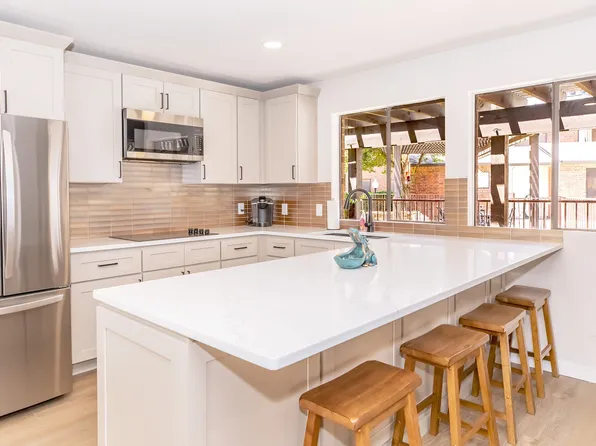Woodcrest Apartments
