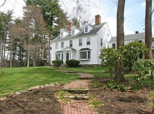 5 Don Byrne Way, South Hamilton, MA 01982