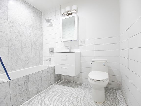 5th image of 127 Essex St #1G