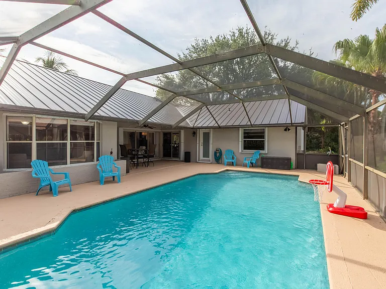 1741 Grantham Dr — Photo 27