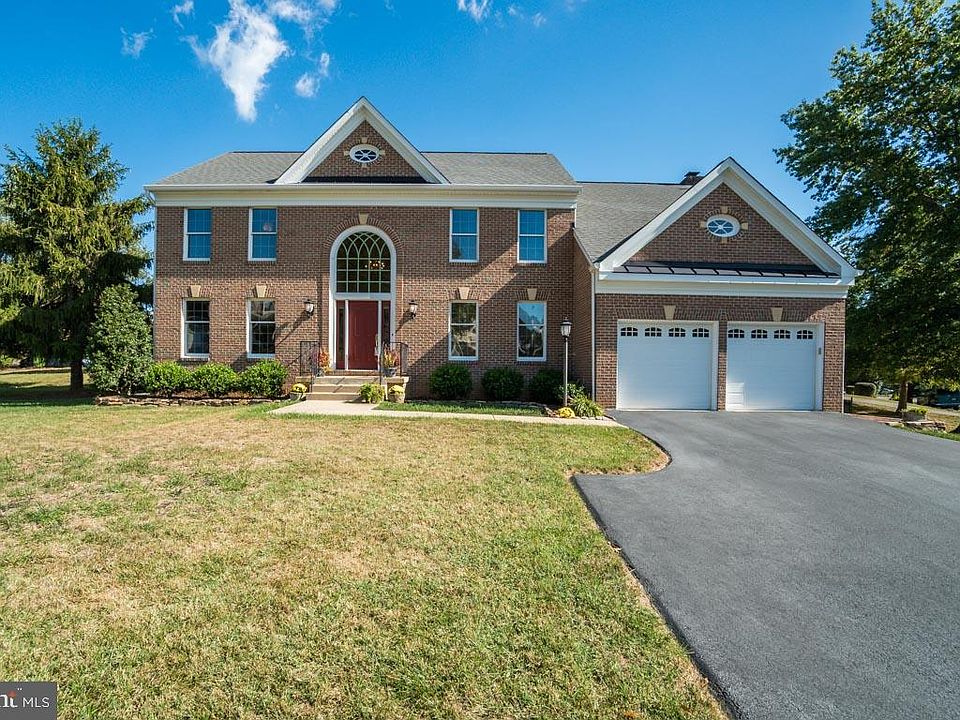 1st image of 6815 Lakeridge Dr
