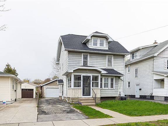 4th image of 1646 Norton St