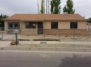 1121 Blazick St SW, Albuquerque, NM 87121