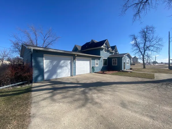 519 E 2nd Ave, Groton City, SD 57445