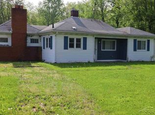 10495 East Rd, Burt, MI 48417