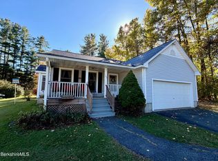 165 George St, Lee, MA 01238