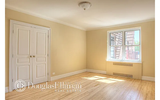 Sold by Douglas Elliman | media 8