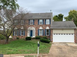 8871 Sweetbriar St, Manassas, VA 20110