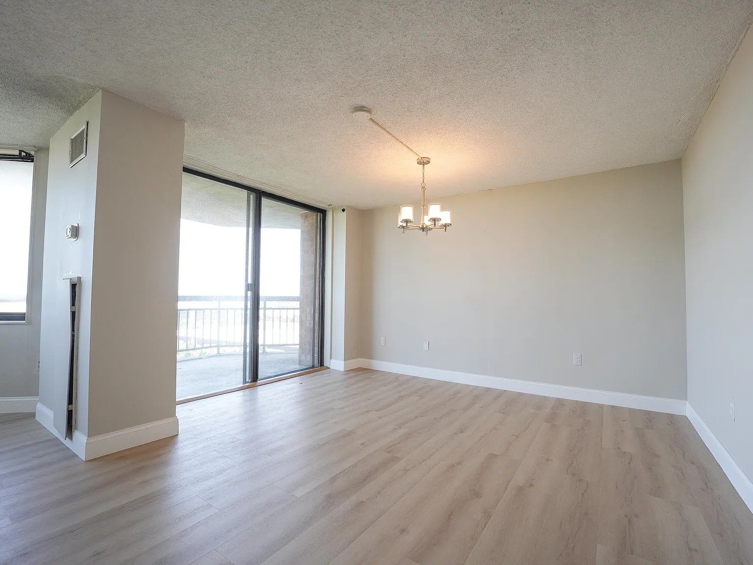 Harmon cove tower — Photo 2