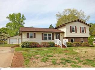 708 Davenport Rd, Simpsonville, SC 29680