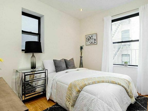 5th image of 21 W 106th St APT 2B