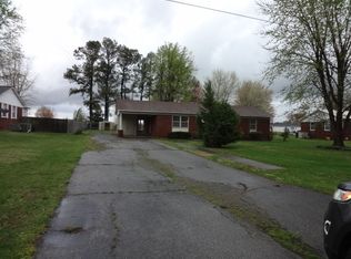 134 Miller Farm Rd, Mayfield, KY 42066