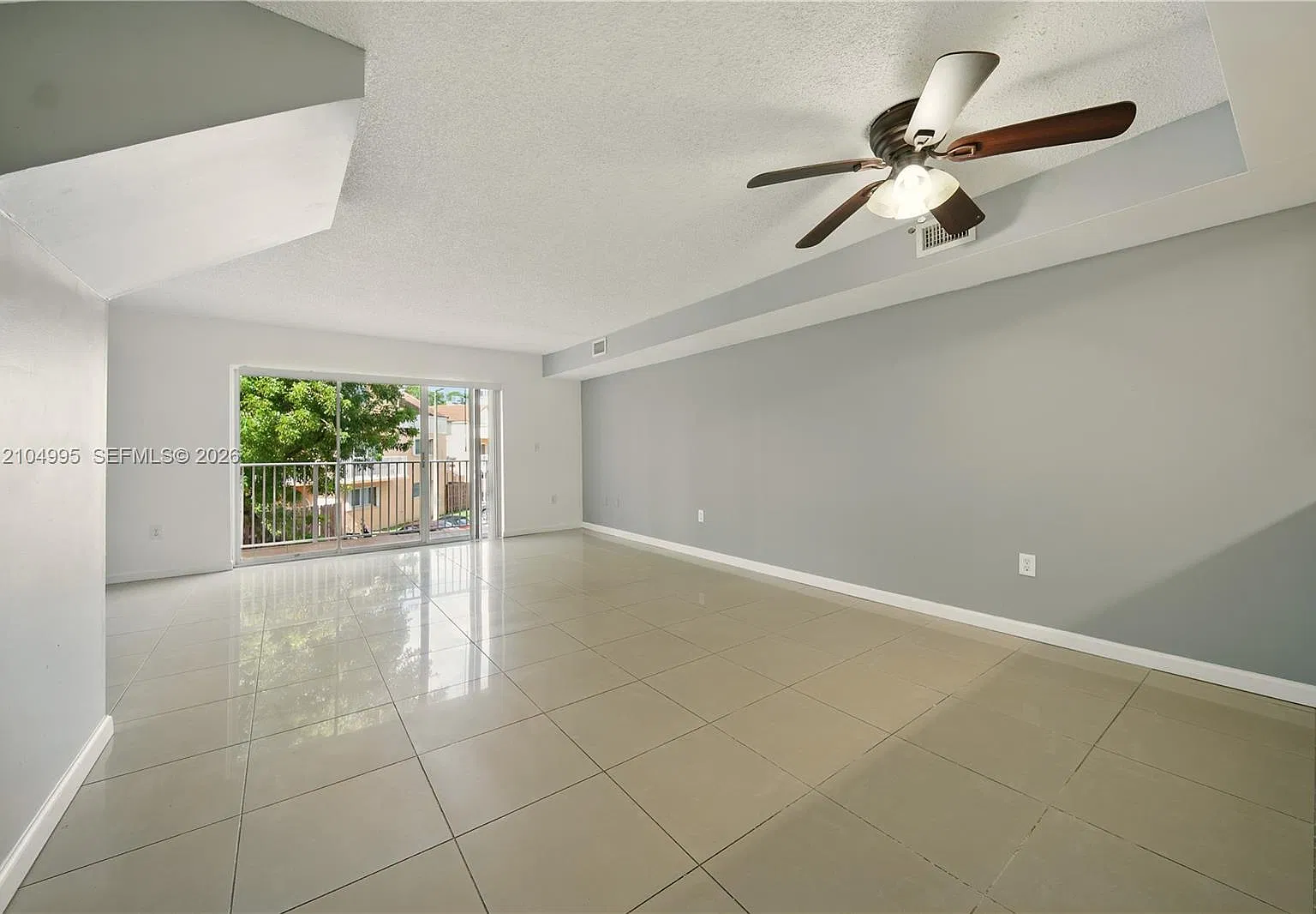 The Seasons Villas & Thms — Photo 2