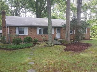 1121 Arkay Dr, North Chesterfield, VA 23236
