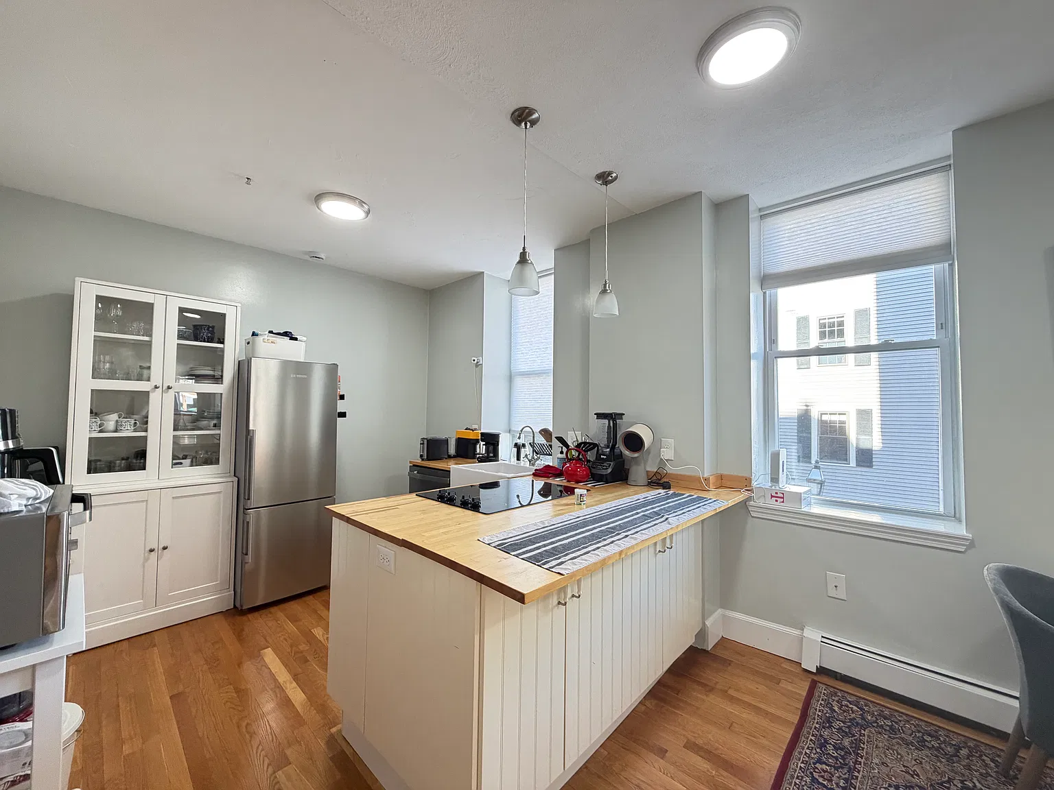 Studio, $2,600 — Photo 2