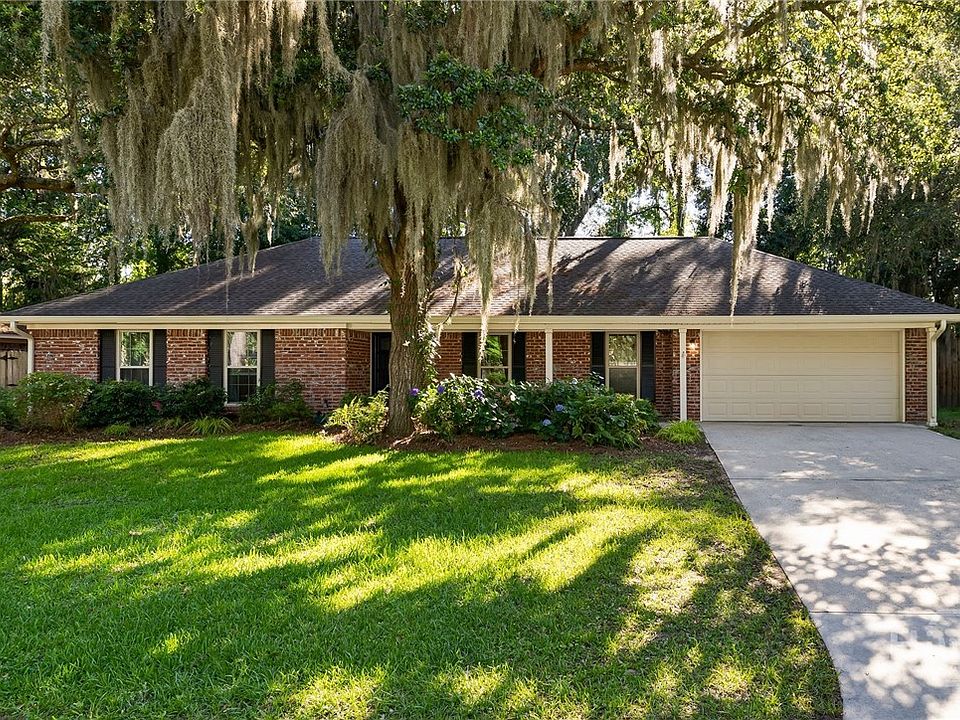 1st image of 42 River Oaks Road