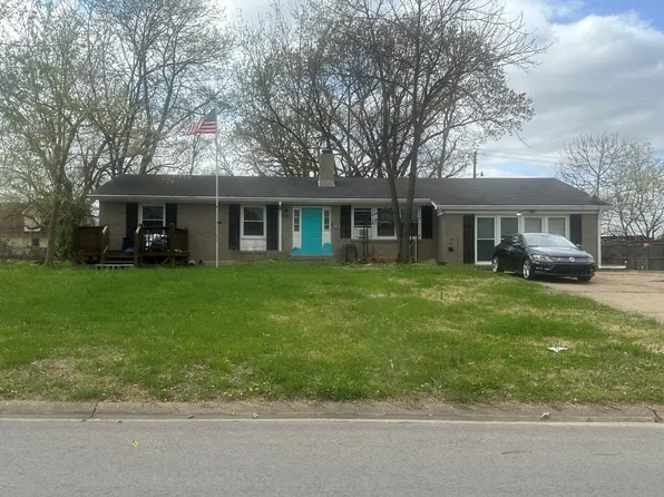 516 Morrison Dr, Clarksville, TN 37042