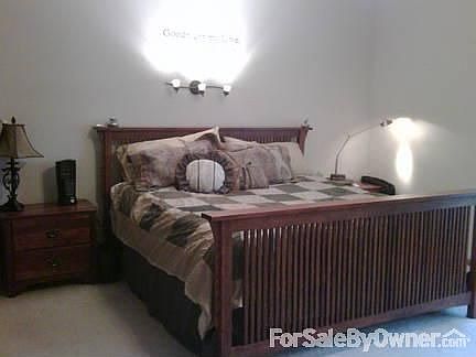Master Bedroom
						:
						Nice size! Room for 2 large dressers, 2 side tables, a bookcase & desk or couch