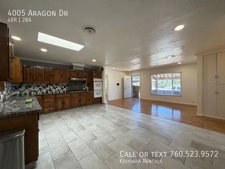 4005 Aragon Dr — Photo 7