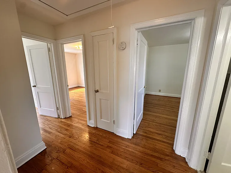458 Elmhurst Rd — Photo 6