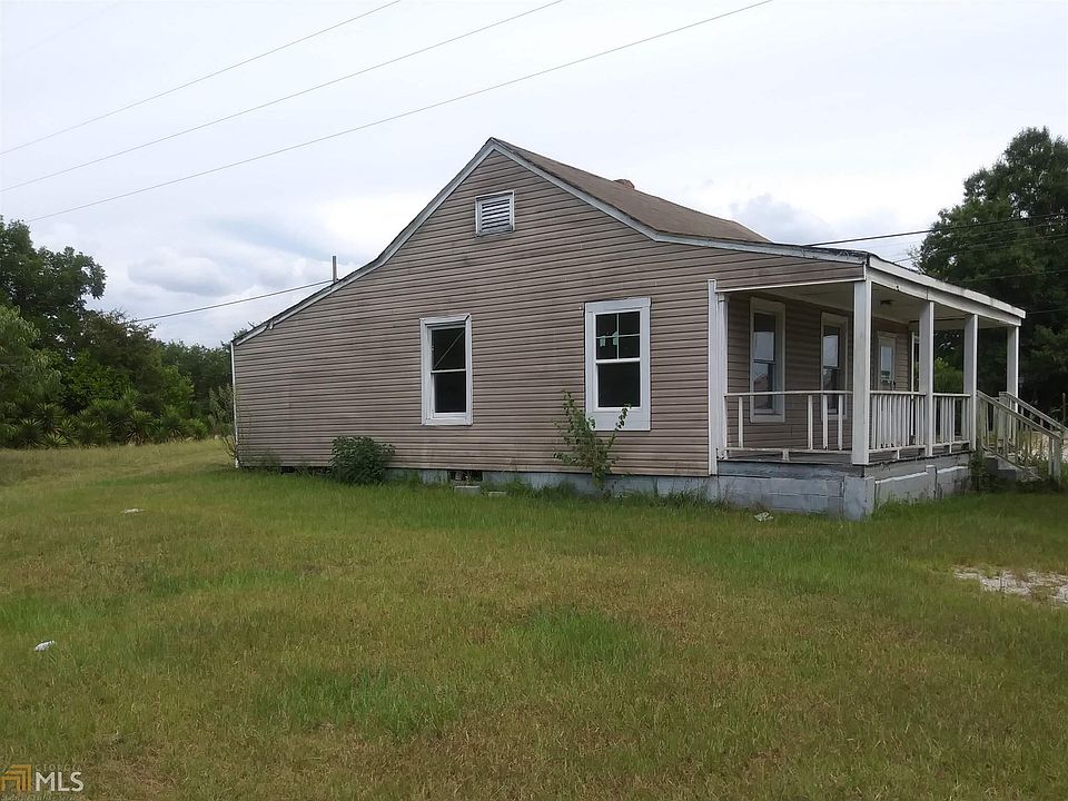 2nd image of 704 Cates Ave