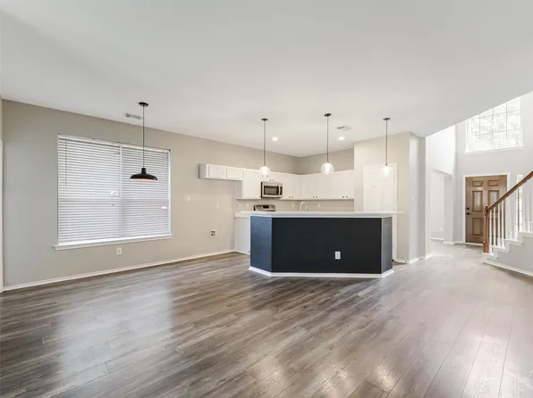 2064 Forest Meadow Dr, Princeton, TX 75407