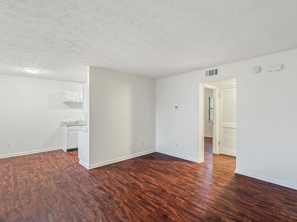 1st image of 2116 Belvoir Ave