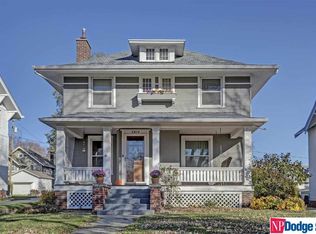 4814 Farnam St, Omaha, NE 68132