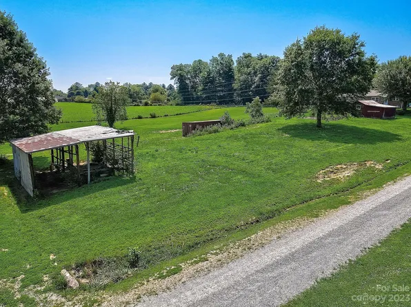 0 Laughter Farm Ln, Etowah, NC 28729