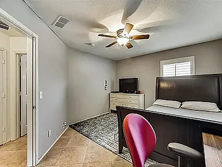 1206 Periwinkle Dr — Photo 24