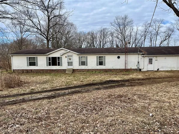 3409 Columbus Rd NE, Canton, OH 44705