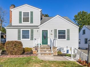 39 Valley View Rd, Rockaway, NJ 07866