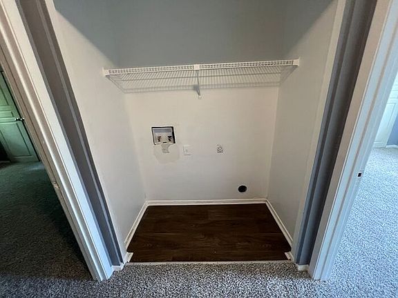 5th image of 2994 Spruce Cir