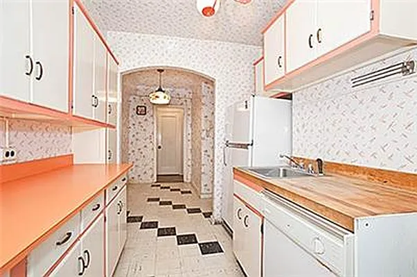 Sold by Fenwick Keats Real Estate | media 18