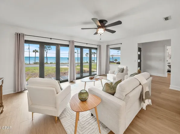 920 W Beach Dr, Panama City, FL 32401