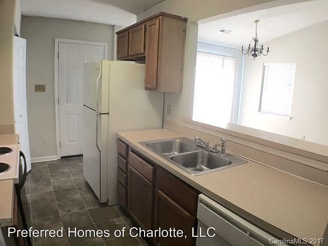 2nd image of 5008 Aberdun Ct